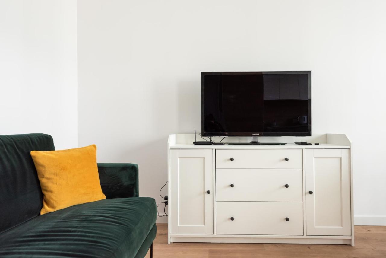 Ursynow Klobucka Comfort Apartment Varşovia Exterior foto